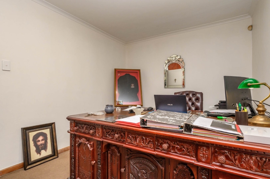 4 Bedroom Property for Sale in Walmer Eastern Cape